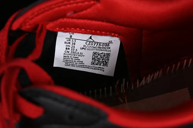 All categories Air Jordan Jordan series basketball shoes Air Jordan 1 Low Z version Air Jordan 1 Low AJ1 Joe 1 black and green color low-top cultural casual sneakers CZ0775-036